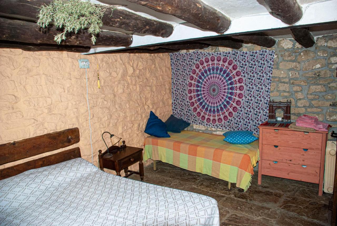 Casa Jalon Pensionat Santa Eulalia de Gállego Eksteriør billede