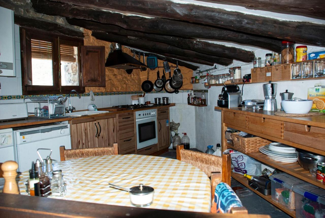 Casa Jalon Pensionat Santa Eulalia de Gállego Eksteriør billede