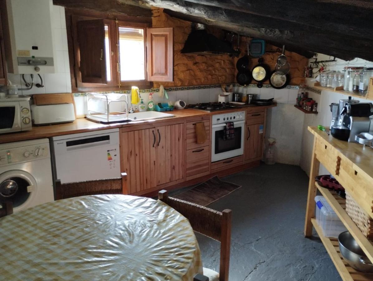 Casa Jalon Pensionat Santa Eulalia de Gállego Eksteriør billede
